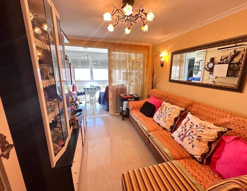 Sale - Apartment - Avenida del Mediterraneo - Benidorm