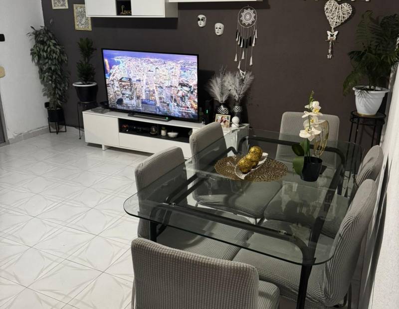 Sale - Apartment - Colonia Madrid - Benidorm