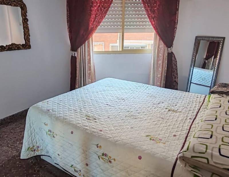 Продажа - квартира - Avenida Beniarda - Benidorm