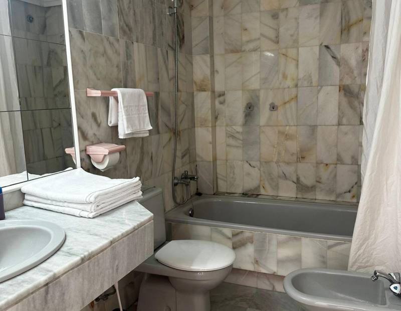 Sale - Apartment - Cala de Benidorm - Benidorm