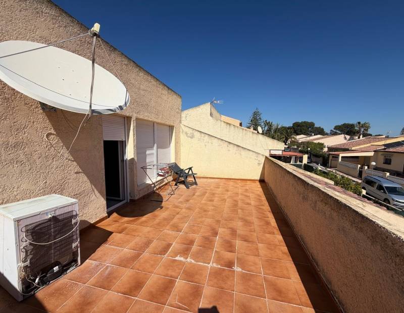 Sale - Semi-detached house - Urbanizaciones - La Nucía